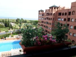 Apartamento Playa Verde, place to stay in Isla Canela