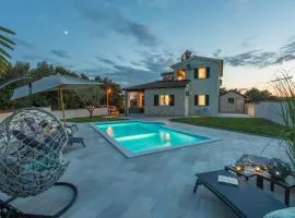BIG Promotion, Villa Serenitas