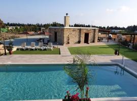 Villa Yioukkas: Baf, Paphos Waterpark yakınında bir otel