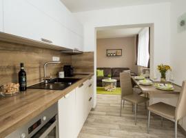 Apartmány Stožec - Nella Premium, apartment in Stožec