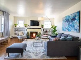 Fabulous Mid Century 4BR 3Bath House