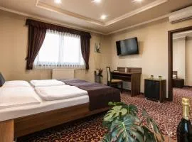 Corvin Pension and Restaurant