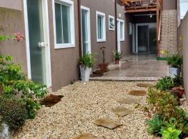 Residencial da Cris, nhà khách ở Florianópolis