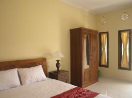 D'SARI UNDISAN Houses