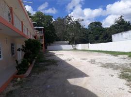 POSADA LOS TULIPANES, hotel v destinaci Campeche