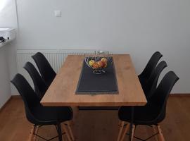 Apartmán Iveta Klacanska, hotel din Topoľčany