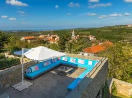 Exceptional 5 Star villa with breathtaking views, Sauna and fitness studio