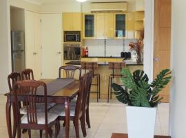 Accommodation on Westlake Mount Ommaney, hotel a Mount Ommaney