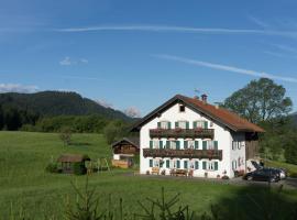 Bauernhaus Jocher, ski resort in Krün