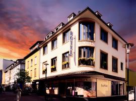 Hotel Heymann, hotel cerca de Plaza de St. Martin, Kaiserslautern