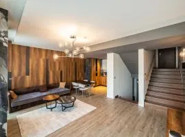 Floriday Luxury Apartment in Silver Mountain