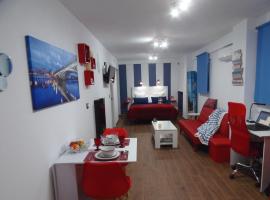 Apartamento en Triana, hotel cerca de Los Remedios, Sevilla