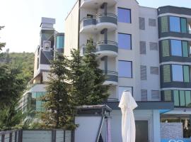 Luander Hotel, hotel in Tirana