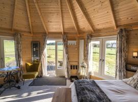 Dunroamin Lodges, hotel v destinaci Drymen