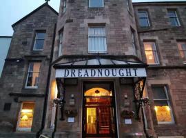 Dreadnought Hotel – hotel w mieście Callander