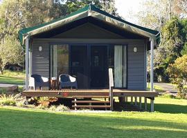 Southern Sky Glamping, luxury tent in Mount Tamborine