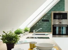 V10 Apartment