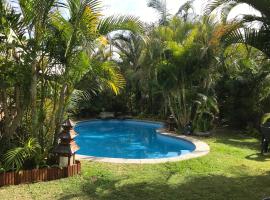 Tallow Beach Motel, motel in Byron Bay