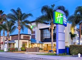 Holiday Inn Express & Suites Costa Mesa, an IHG Hotel, hotel in Costa Mesa