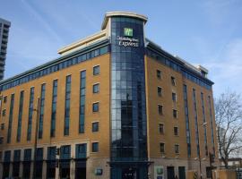 Holiday Inn Express London Stratford, an IHG Hotel, hotel in zona Stazione Metro Stratford, Londra