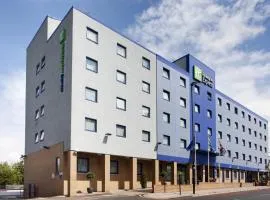 Holiday Inn Express Park Royal, an IHG Hotel