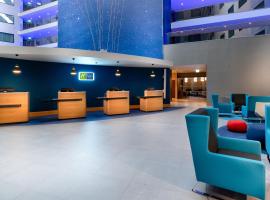 Holiday Inn Express - London Heathrow T4, an IHG Hotel, отель в Хиллингдоне