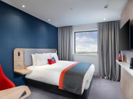 Holiday Inn Express - London Heathrow T4 by IHG, hotel in Hillingdon