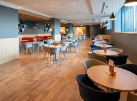 Holiday Inn Express - London Heathrow T4، فندق بالقرب من هيثرو تيرمينال 2، هيلينغدون