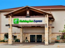 Holiday Inn Express of Salado-Belton, an IHG Hotel โรงแรมที่มีที่จอดรถในSalado