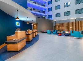 Holiday Inn Express - London Heathrow T4 by IHG, hotel en Hillingdon