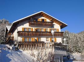 Hotel Langeshof, hôtel à Anterivo