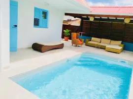 Location Maison Bleue avec piscine privative au Carbet Martinique