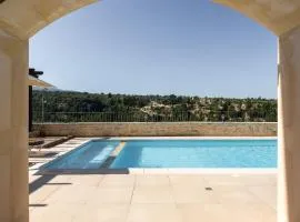 Ilys Home, a Country-chic Retreat with Pool & BBQ, By ThinkVilla