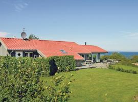 Awesome Home In Allinge With 4 Bedrooms, Sauna And Wifi, hotel in Allinge
