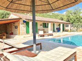 Villa Dule, hotel in Pakoštane