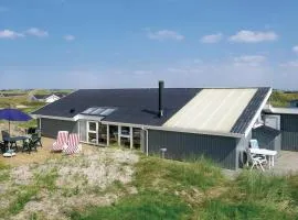 Gorgeous Home In Hvide Sande With Wifi