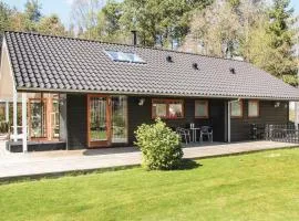 Beautiful Home In Ebeltoft With 3 Bedrooms And Wifi