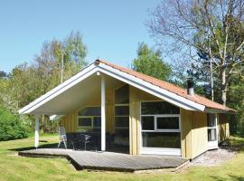 Holiday Home Bjørnemosevej Vejby V，位于瓦伊比的酒店