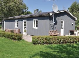 Awesome Home In Sydals With 3 Bedrooms And Wifi, hotell sihtkohas Skovby