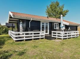 Nice Home In Nyborg With 2 Bedrooms And Wifi, feriehus i Nyborg