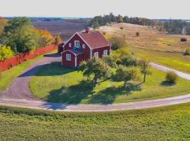 STUBBET - Charming - Newly Remade Villa, stuga i Vadstena