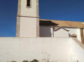 Home Village, villa i Vila do Bispo