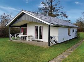 Amazing Home In Odder With Kitchen, hotell i Odder