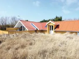 Nice Home In Hvide Sande With 3 Bedrooms And Wifi