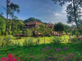 Streamedge Sakleshpur, hotel v destinaci Hanbal