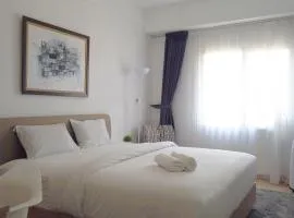 Economic Luxurious Studio Pinewood Apartment Jatinangor near JATOS By Travelio
