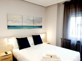 Hostal Lucia by gaiarooms, hotel in Salamanca