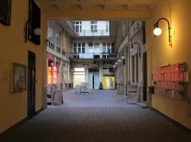 White Ship Apartman