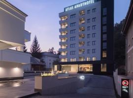 Atlas Aparthotel、ピアトラ・ネアムツのホテル