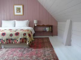 Stable Cottage, CrannachCottages، مكان عطلات للإيجار في غارف